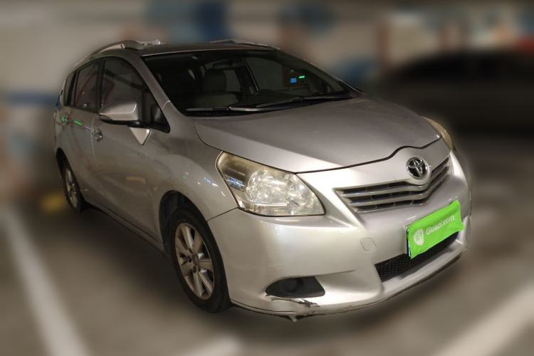 Used Toyota Verso 2014 Starlight 180E CVT Elite Multi-Function Edition Front Right 45 Deg