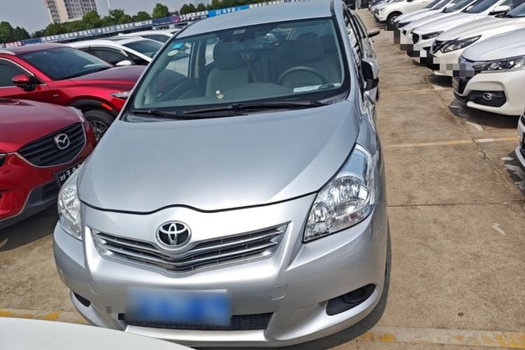 Used Toyota Verso 2014 Starlight 180E CVT Elite Edition Front