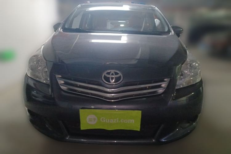 Used Toyota Verso 2014 Starlight 180E CVT Elite Multi-Function Edition Front