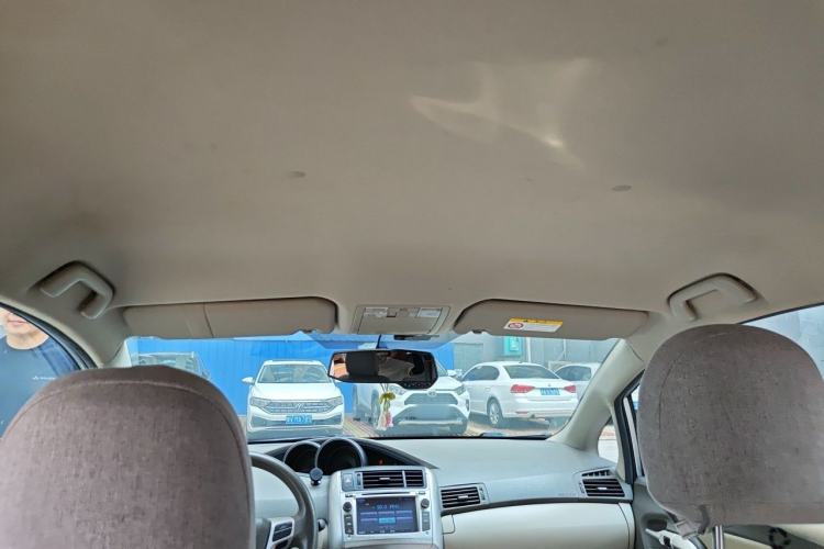 Used Toyota Verso 2014 Starlight 180E CVT Elite Multi-Function Edition Headliner