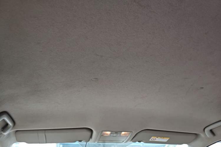 Used Toyota Verso 2014 Starlight 180E CVT Elite Edition Headliner