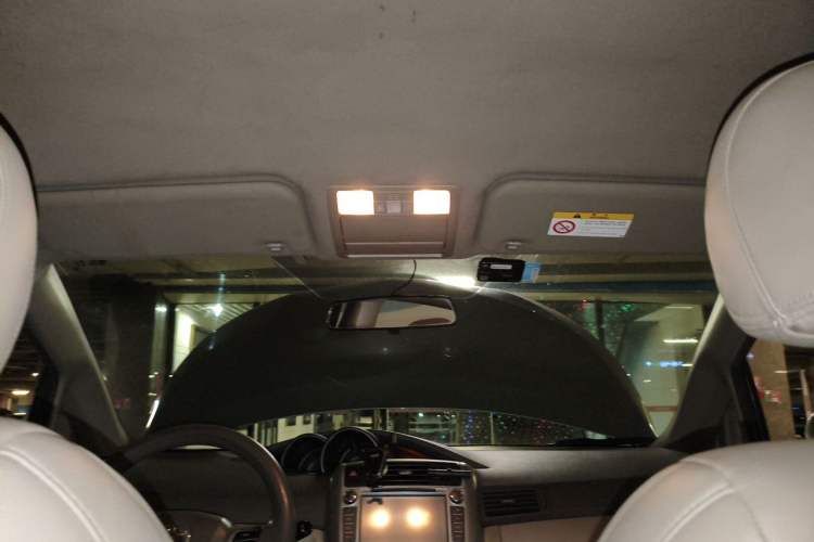 Used Toyota Verso 2014 Starlight 180E CVT Elite Multi-Function Edition Headliner