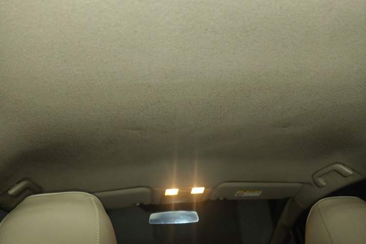 Used Toyota Verso 2014 Starlight 180E CVT Elite Edition Headliner