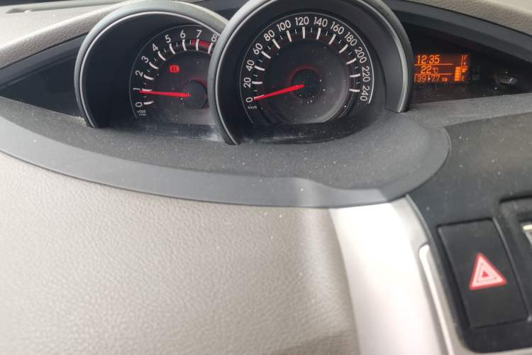 Used Toyota Verso 2014 Starlight 180G CVT Comfort Edition Instrument Cluster