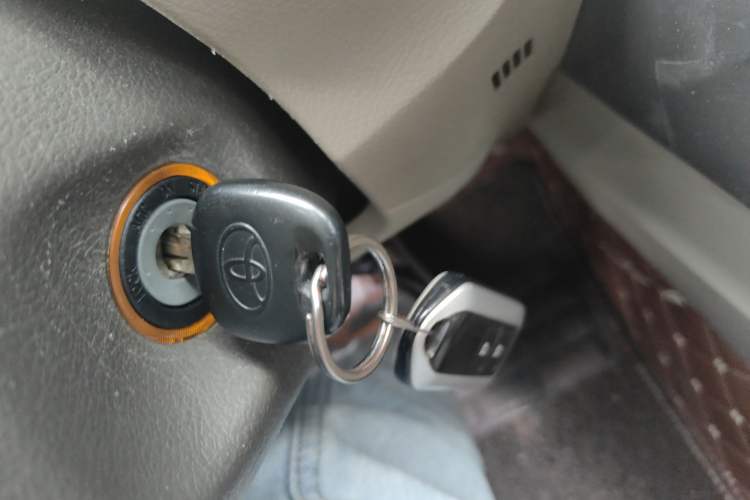 Used Toyota Verso 2014 Starlight 180G CVT Comfortable Multi-Function Edition Interior 1