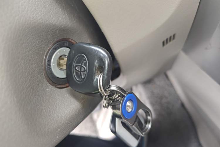 Used Toyota Verso 2014 Starry 180E Manual Elite Edition Interior 1