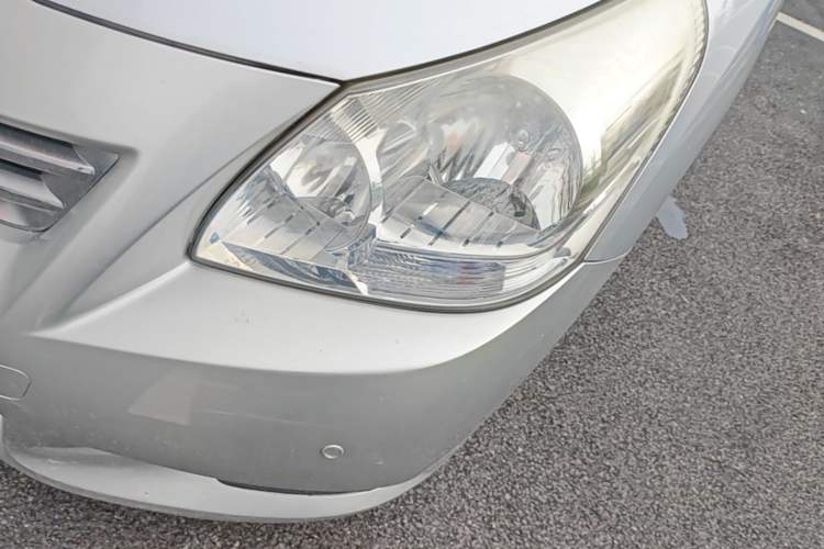 Used Toyota Verso 2014 Starlight 180E CVT Elite Edition Left Front Headlight