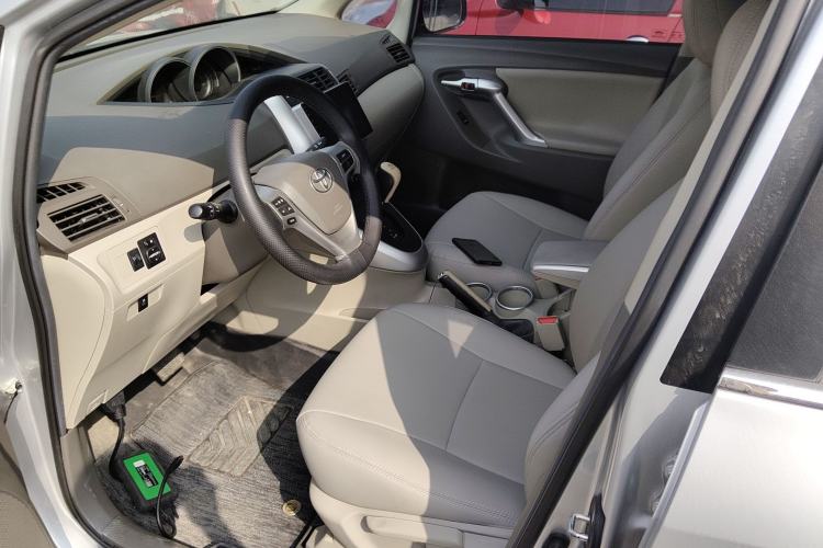 Used Toyota Verso 2014 Starlight 180E CVT Elite Multi-Function Edition Left Front Seat