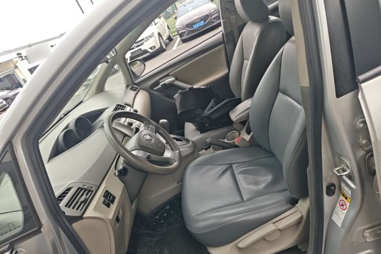 Used Toyota Verso 2014 Starlight 180E CVT Elite Edition Left Front Seat