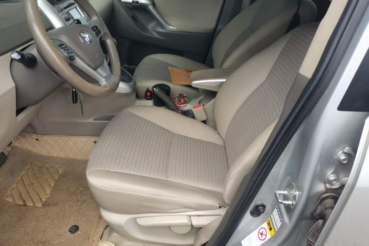 Used Toyota Verso 2014 Starlight 180G CVT Comfort Edition Left Front Seat