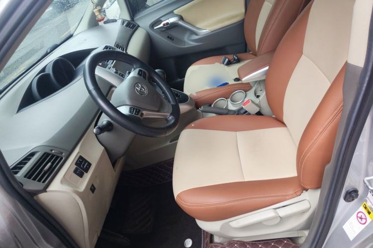 Used Toyota Verso 2014 Starlight 180E CVT Elite Edition Left Front Seat