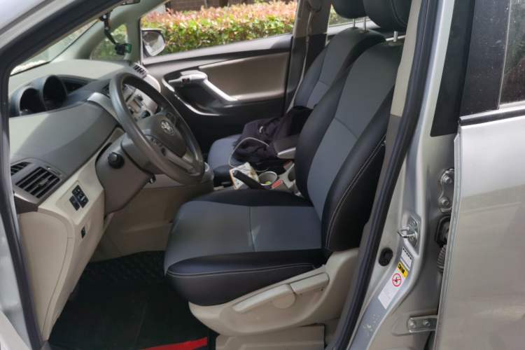 Used Toyota Verso 2014 Starlight 180E CVT Elite Edition Left Front Seat