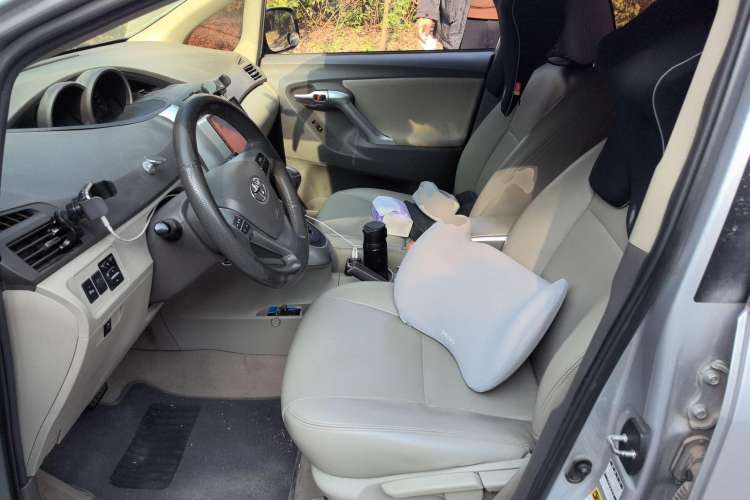 Used Toyota Verso 2014 Starlight 180G CVT Comfortable Multi-Function Edition Left Front Seat