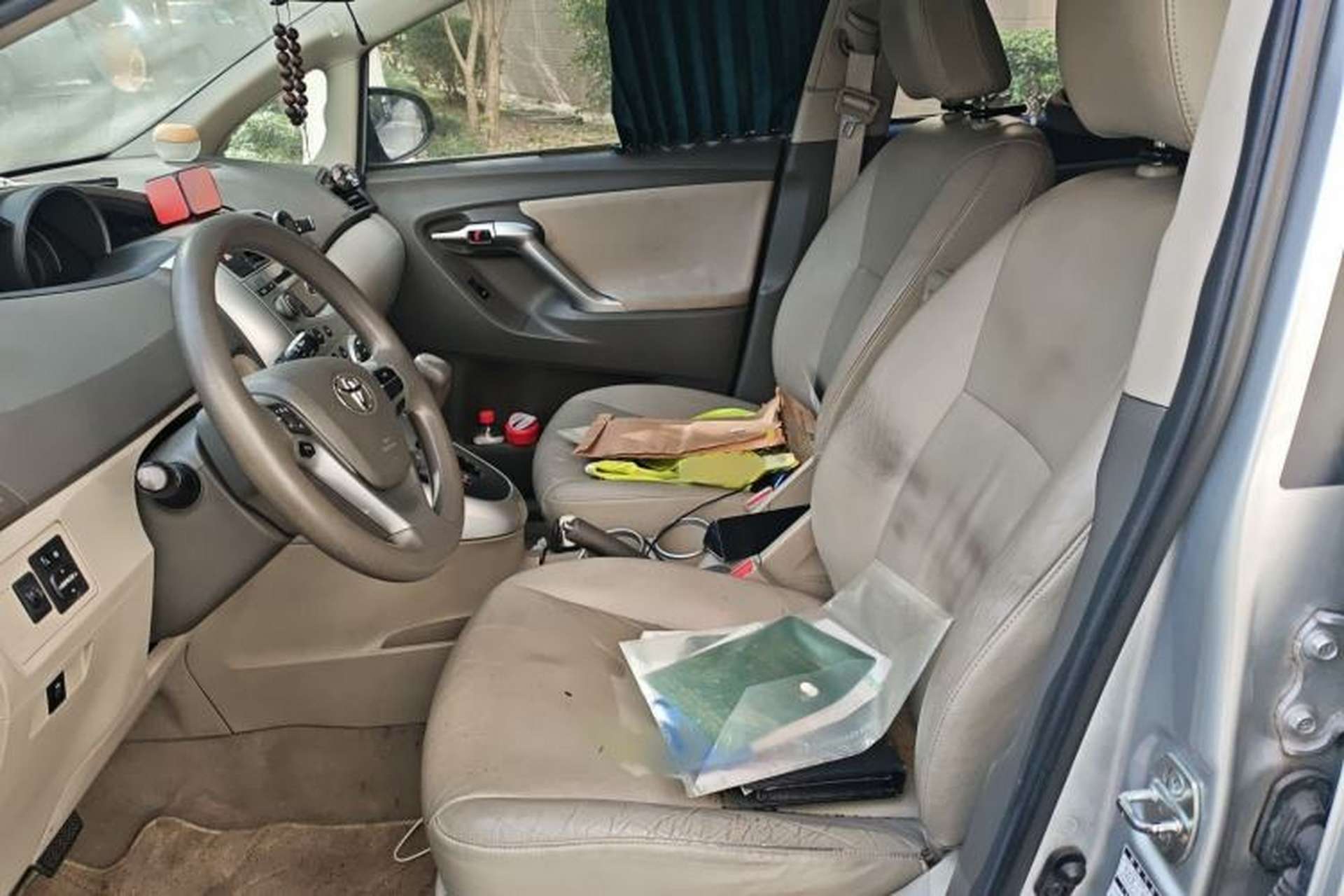 Used Toyota Verso 2014 Starlight 180G CVT Deluxe Multi-Function Edition Left Front Seat