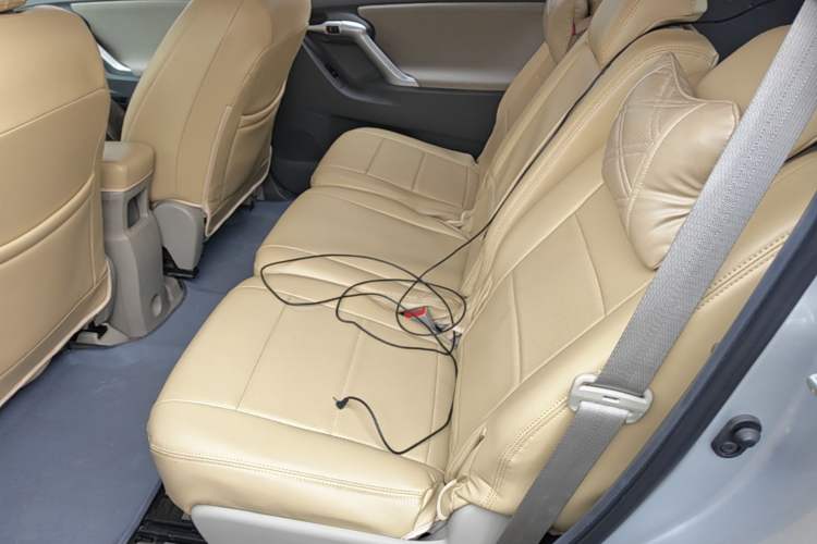 Used Toyota Verso 2014 Starlight 180E CVT Elite Edition Left Rear Seat
