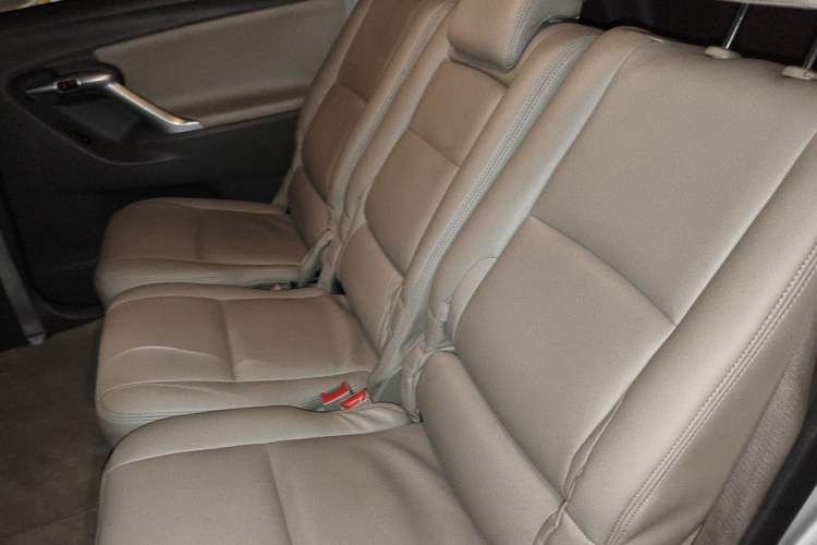Used Toyota Verso 2014 Starlight 180E CVT Elite Multi-Function Edition Left Rear Seat