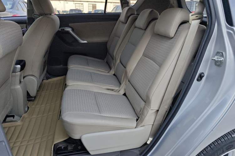 Used Toyota Verso 2014 Starlight 180E CVT Elite Edition Left Rear Seat