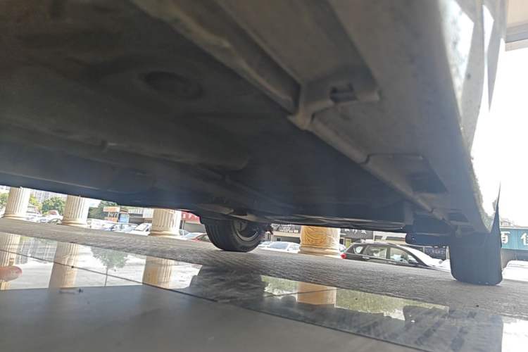 Used Toyota Verso 2014 Starlight 180E CVT Elite Edition Left Side Sill