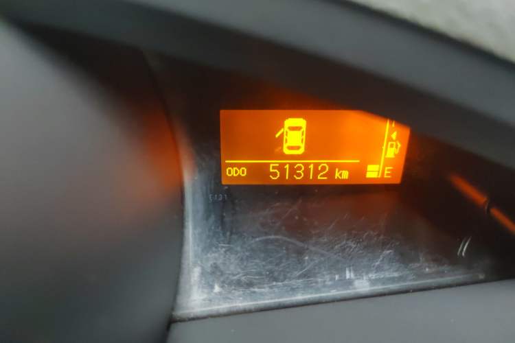 Used Toyota Verso 2014 Starlight 180E CVT Elite Multi-Function Edition Odometer Close Up