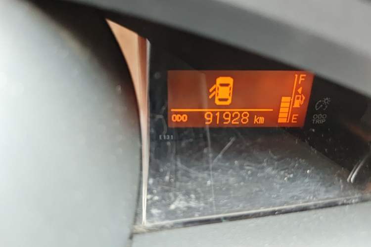 Used Toyota Verso 2014 Starlight 180E CVT Elite Multi-Function Edition Odometer Close Up