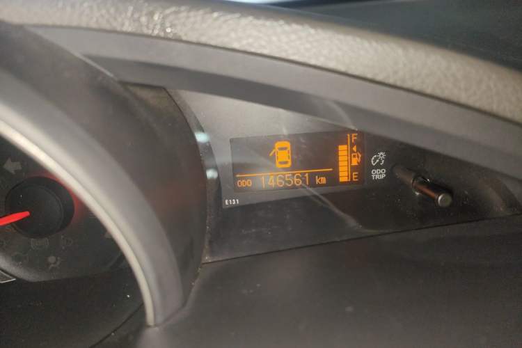 Used Toyota Verso 2014 Starlight 180E CVT Elite Edition Odometer Close Up