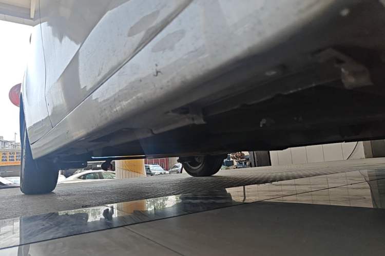 Used Toyota Verso 2014 Starlight 180E CVT Elite Edition Right Side Sill