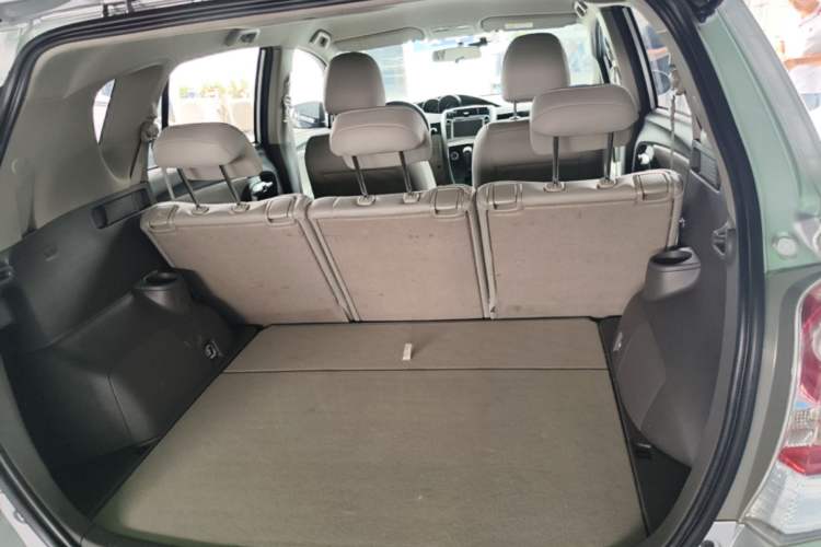 Used Toyota Verso 2014 Starlight 180E CVT Elite Edition Trunk