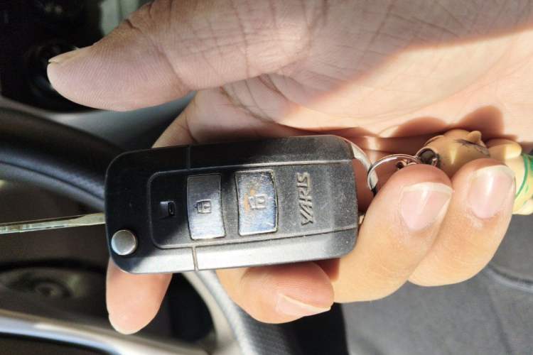 Used Toyota Verso 2014 Starlight 180E CVT Elite Edition Vehicle Key