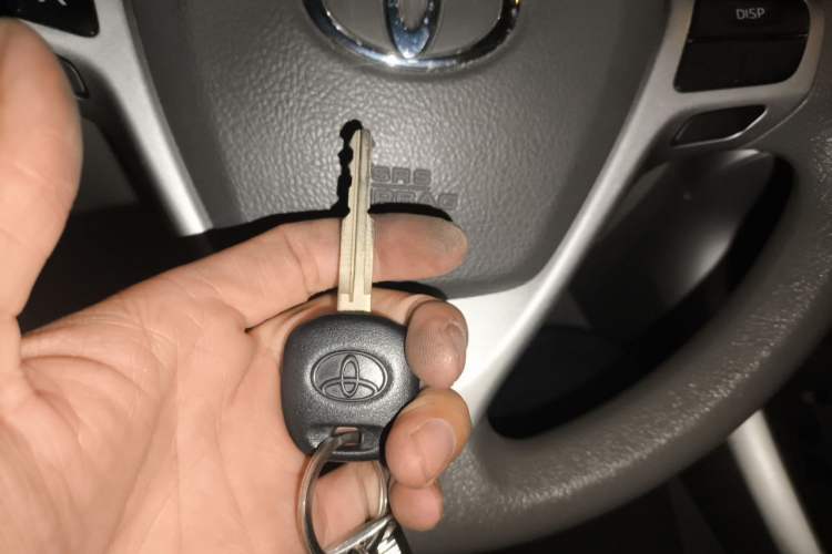 Used Toyota Verso 2014 Starlight 180E CVT Elite Edition Vehicle Key