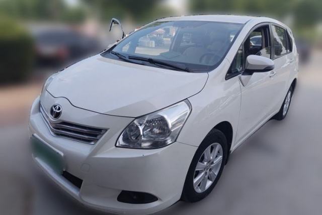 Used Toyota Verso 2014 Starlight 180E CVT Elite Edition