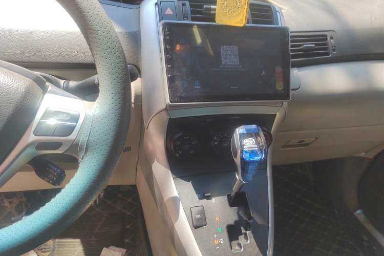 Used Toyota Verso 2014 Starlight 180E CVT Elite Edition Audio And AC Panel