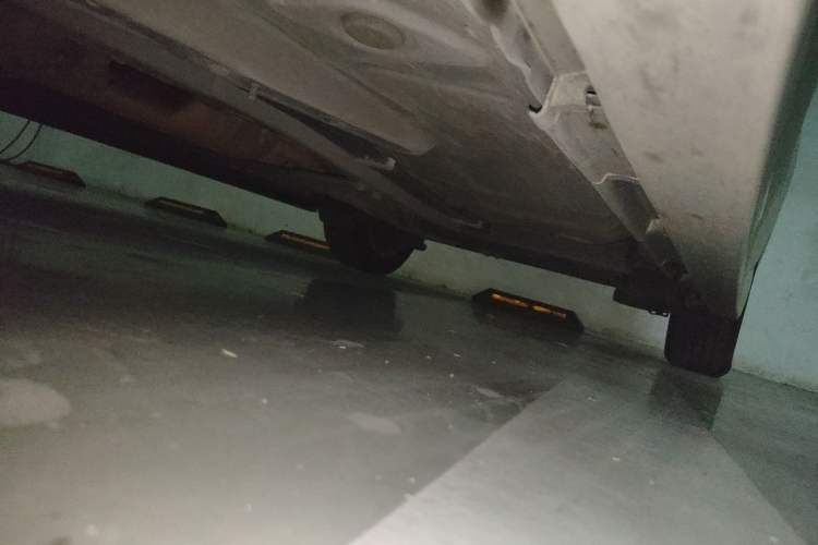 Used Toyota Verso 2014 Starlight 180E CVT Elite Edition Chassis Front Left