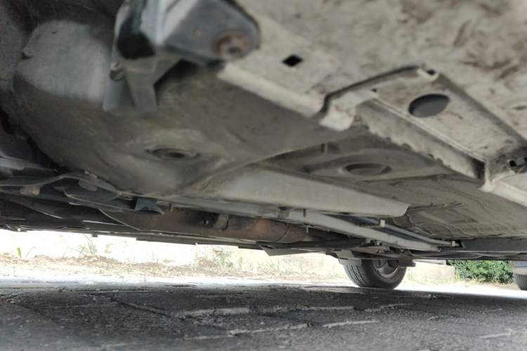 Used Toyota Verso 2014 Starlight 180E CVT Elite Edition Chassis Front Left