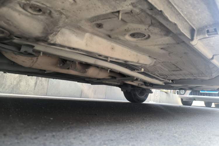 Used Toyota Verso 2014 Starlight 180E CVT Elite Edition Chassis Front Left