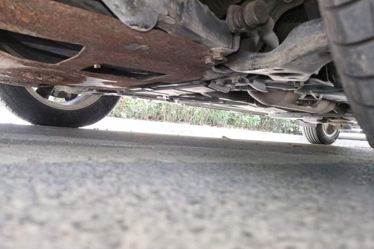 Used Toyota Verso 2014 Starlight 180E CVT Elite Edition Chassis Front Left