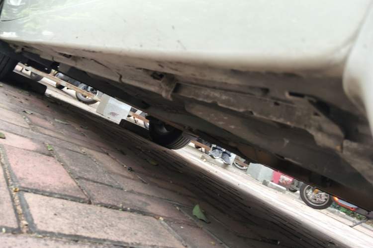 Used Toyota Verso 2014 Starlight 180E CVT Elite Edition Chassis Front Right