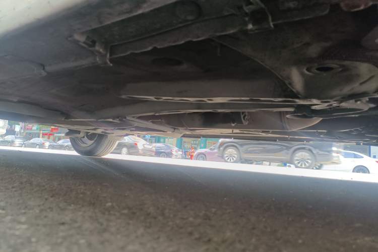 Used Toyota Verso 2014 Starlight 180E CVT Elite Edition Chassis Front Right