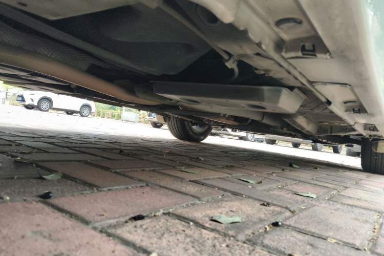 Used Toyota Verso 2014 Starlight 180E CVT Elite Edition Chassis Rear Right