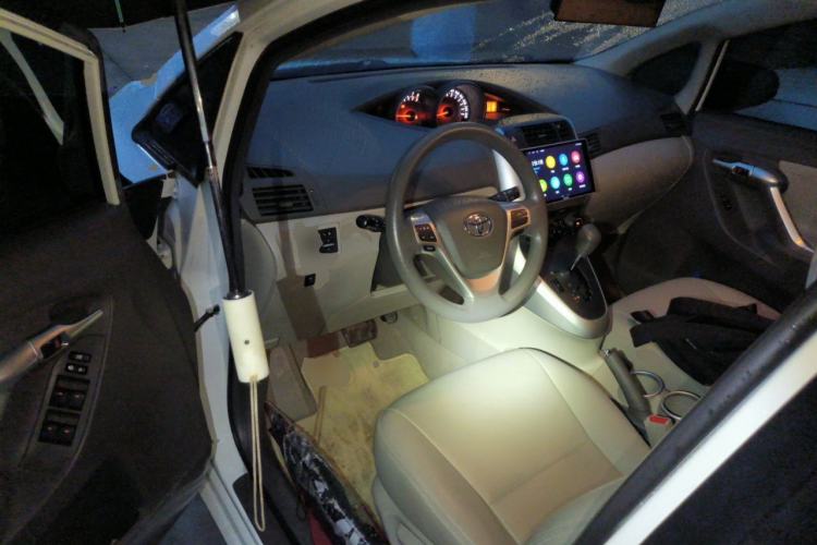 Used Toyota Verso 2014 Starlight 180E CVT Elite Edition Driver Seat