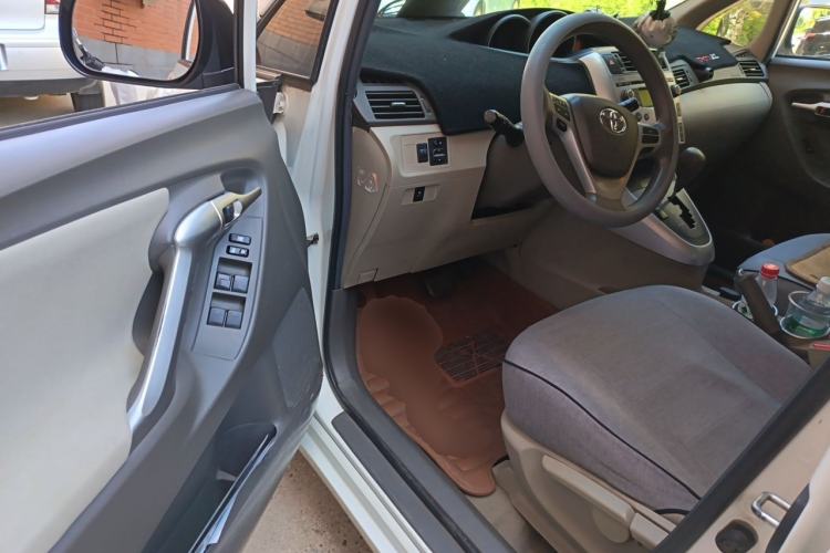 Used Toyota Verso 2014 Starlight 180G CVT Comfortable Multi-Function Edition Driver Seat