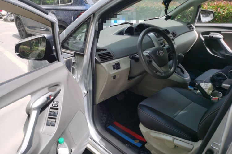 Used Toyota Verso 2014 Starlight 180E CVT Elite Edition Driver Seat