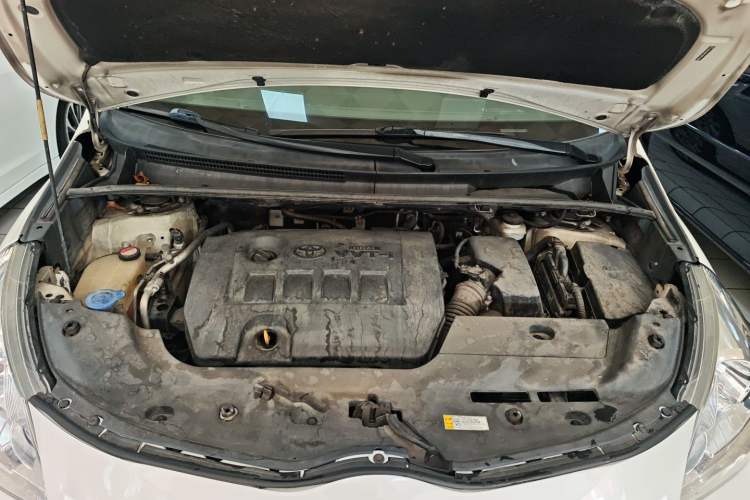 Used Toyota Verso 2014 Starlight 180E CVT Elite Edition Engine Bay