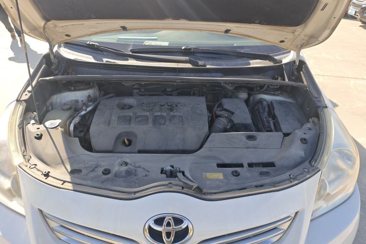Used Toyota Verso 2014 Starlight 180E CVT Elite Edition Engine Bay