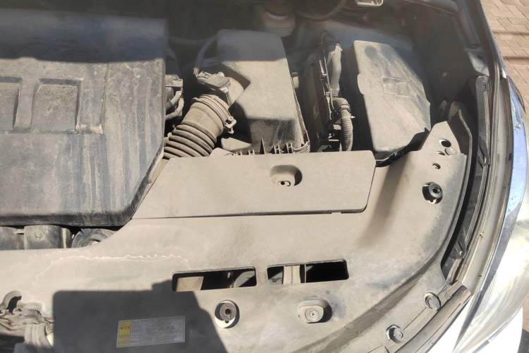 Used Toyota Verso 2014 Starlight 180E CVT Elite Edition Engine Bay Left