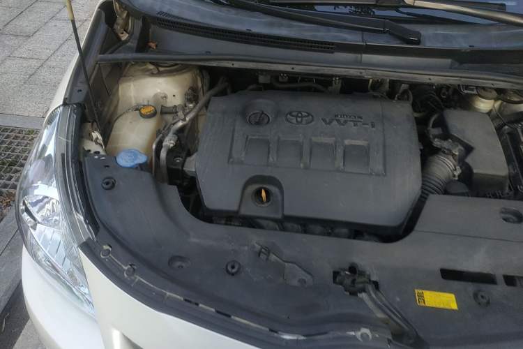 Used Toyota Verso 2014 Starlight 180G CVT Luxury Edition Engine Bay Right