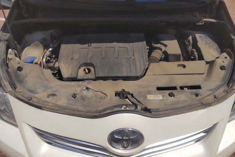 Used Toyota Verso 2014 Starlight 180E CVT Elite Edition Engine Bay