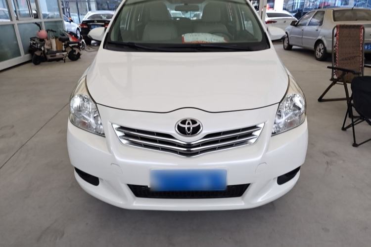 Used Toyota Verso 2014 Starlight 180E CVT Elite Edition Exterior 1