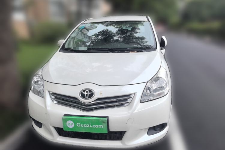Used Toyota Verso 2014 Starlight 180E CVT Elite Edition Exterior 1