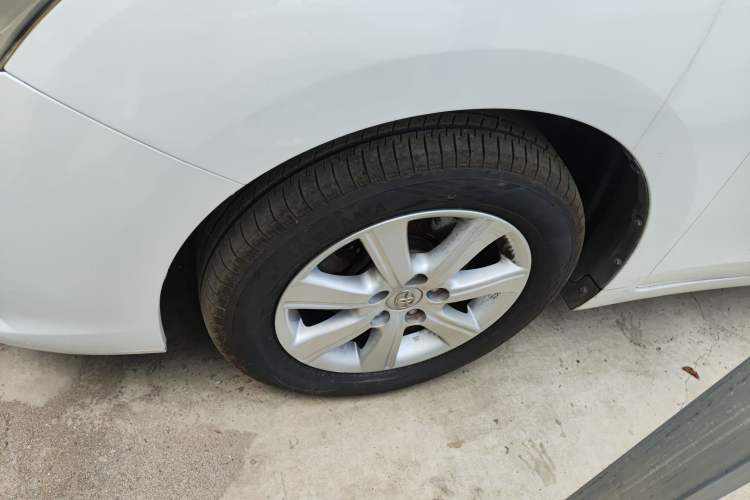 Used Toyota Verso 2014 Starlight 180E CVT Elite Edition Exterior 2