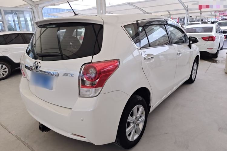 Used Toyota Verso 2014 Starlight 180E CVT Elite Edition Exterior 3